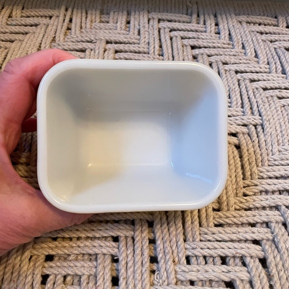 PYREX Glass Refrigerator Dish Beige Speckled 501 MCM USA - Picture 3 of 5